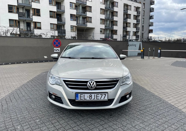 Volkswagen Passat CC cena 24800 przebieg: 196000, rok produkcji 2008 z Łódź małe 277